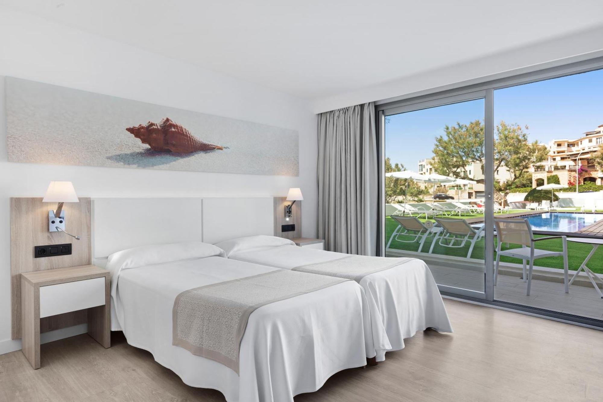 Готель Thb Cala Lliteras (Adults Only) Кала-Ратхада Екстер'єр фото