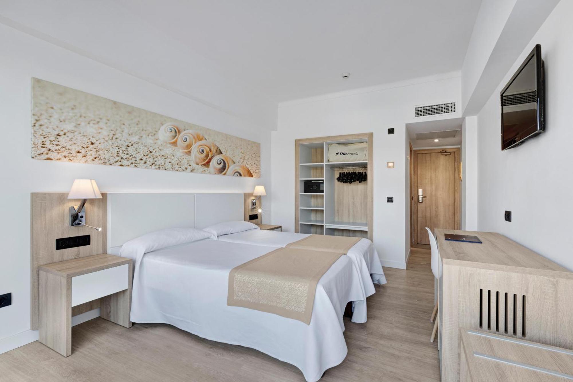 Готель Thb Cala Lliteras (Adults Only) Кала-Ратхада Екстер'єр фото